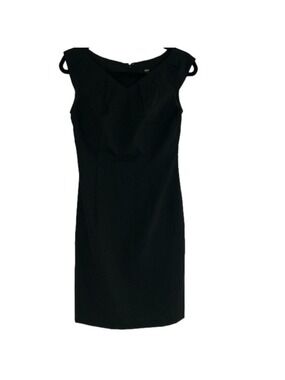 Simple Black Dress: Size 4
